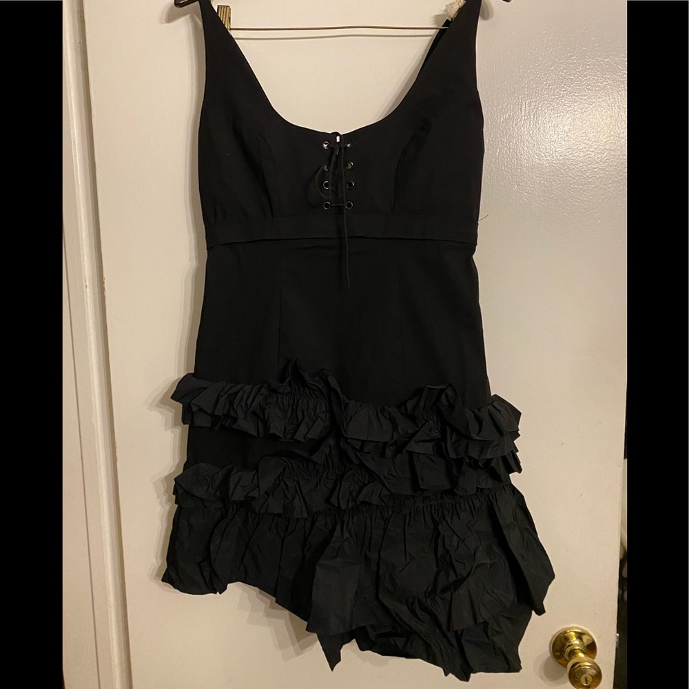 Stunning‎ black dress